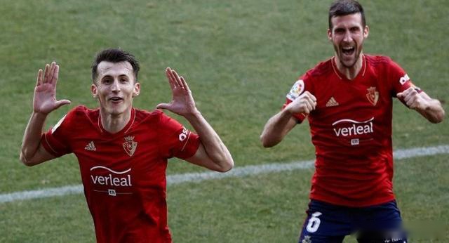 塞维利亚主场火力全开，4-0大胜奥萨苏纳上升至第三